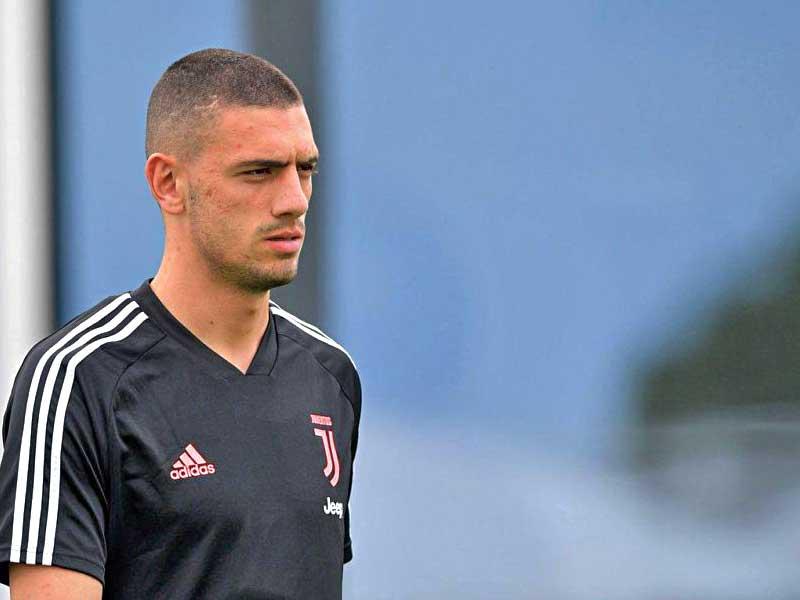 اللاعب ميريح ديميرال