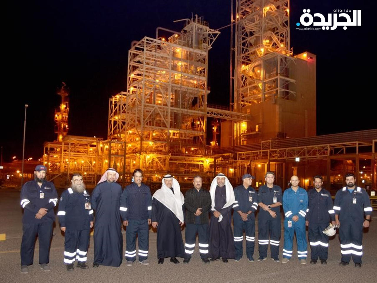  جانب من جولة الرئيس التنفيذي لـ«الكيماويات البترولية» في المصنع 