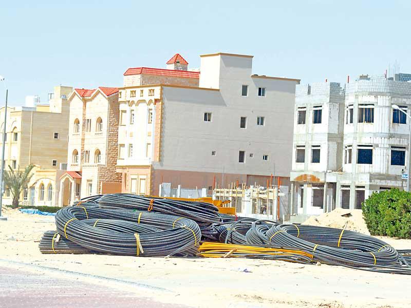 «أذونات المطلاع» تحدد توجهات أسعار مواد البناء 