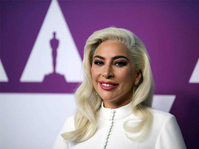  المغنية ​ليدي غاغا​ 