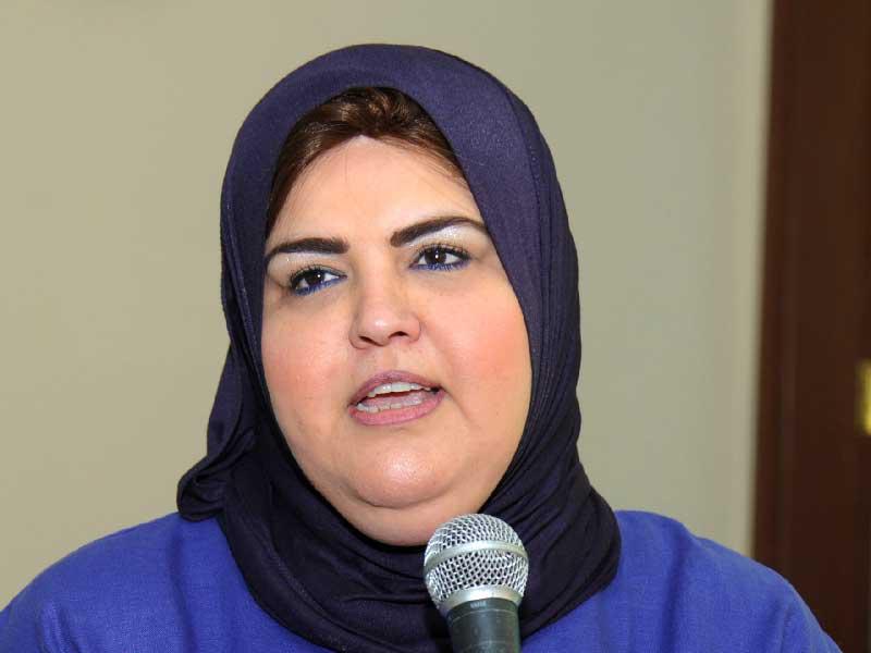 الموجهة الفنية الأولى للغة الإنكليزية بمنطقة الجهراء التعليمية هدى العمار