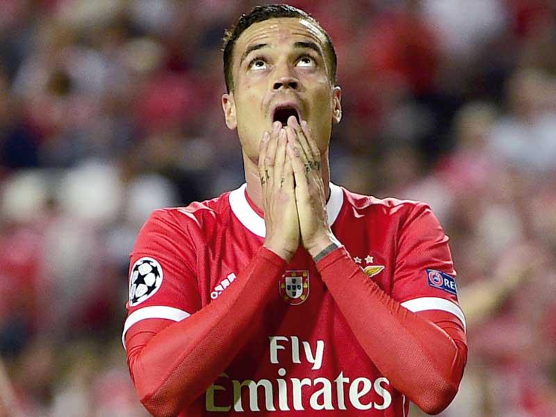 المهاجم الإسباني راؤول دي توماس