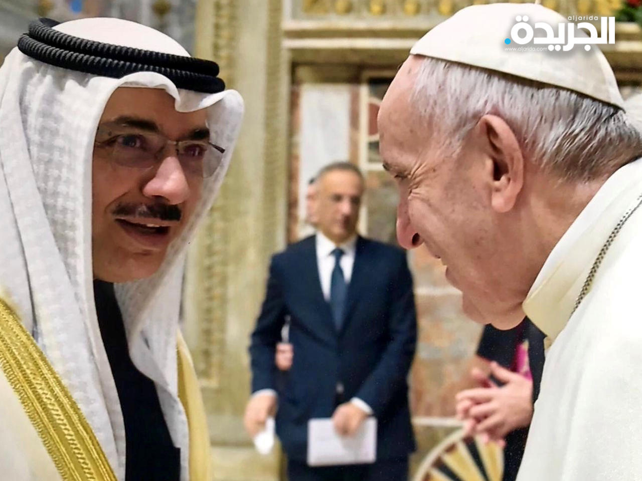 بابا الفاتيكان مع سفير الكويت لدى سويسرا بدر التنيب