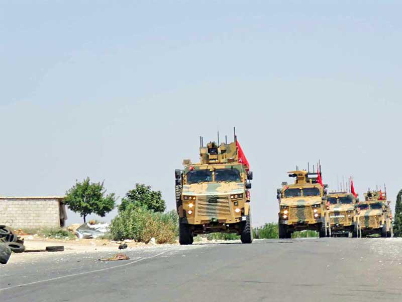 مقتل 4 جنود أتراك في تفجير سيارة مفخخة شرق نهر الفرات بشمال سورية