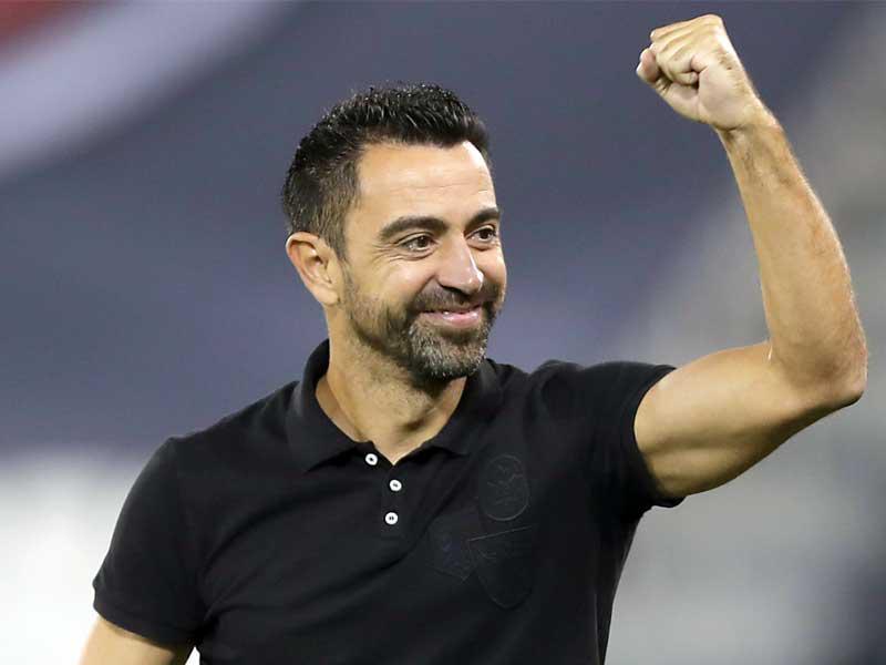 لاعب نادي برشلونه السابق ومدرب نادي السد القطري الحالي تشافي