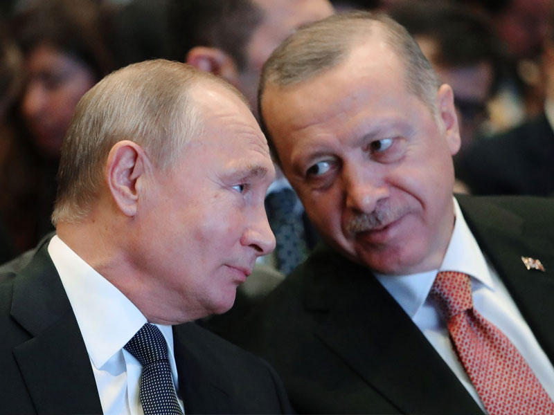 الرئيس التركي رجب طيب إردوغان ونظيره الروسي فلاديمير بوتين 