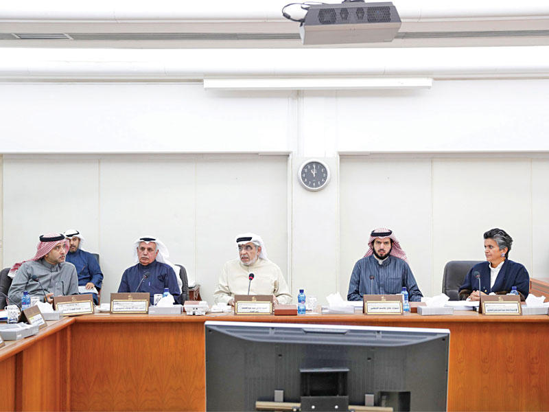 لجنة الميزانيات في اجتماع سابقt(أرشيف)