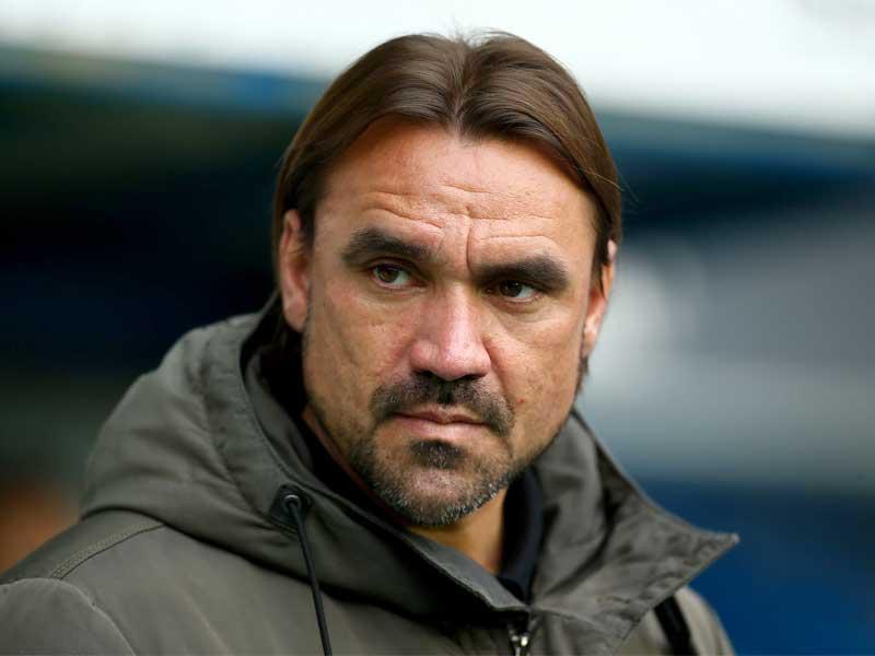 المدير الفني لفريق نورويتش سيتي الإنكليزي لكرة القدم دانييل فاركي 