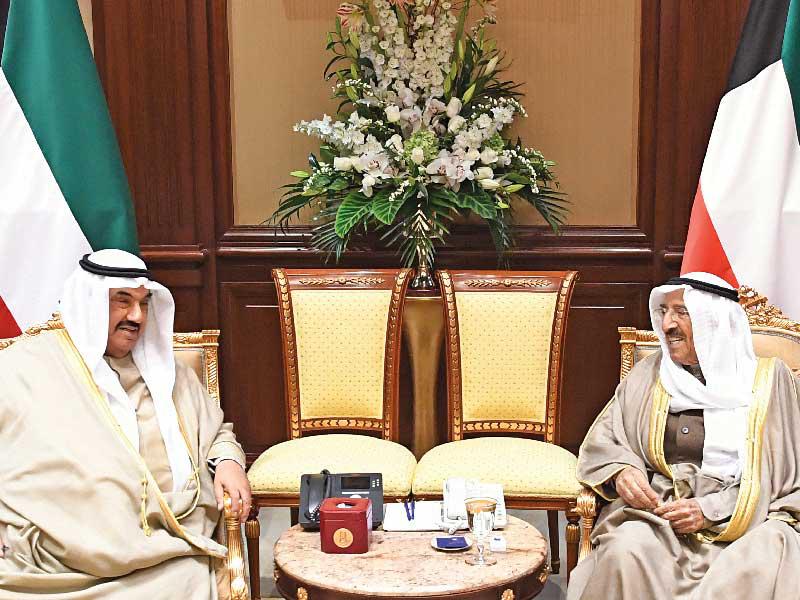 الأمير مستقبلاً ناصر المحمد أمس