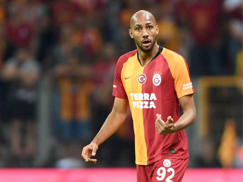 ستيفن نزونزي لاعب وسط غالطة سراي التركي 