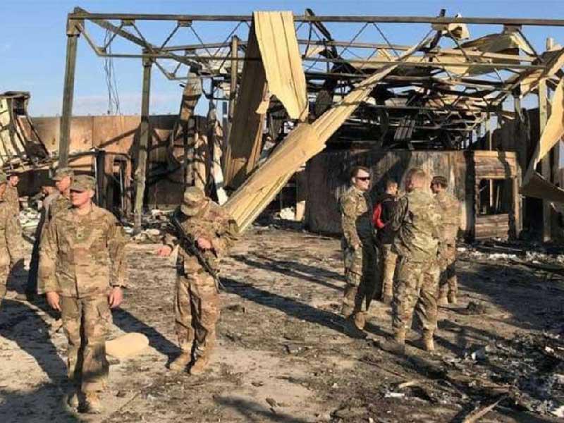 آثار الدمار التي الحقتها الصواريخ الإيرانية لقاعدة عين الأسد الأمريكية في العراق