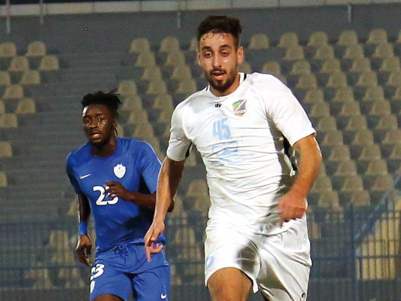 اللاعب الفلسطيني عدي الدباغ