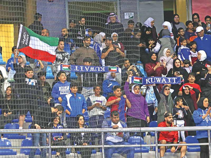 مدرجات مشجعي فريق الكويت لكرة اليد