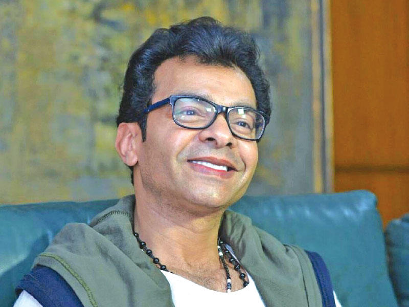 المطرب محمد محيي