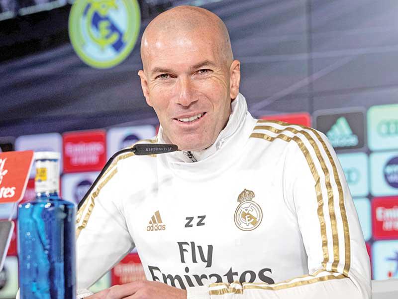مدرب نادي ريال مدريد الاسباني زين الدين زيدان