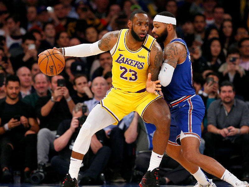 جانب من مباراة  لوس أنجلس ليكرز في الدوري الامريكي لكرة السلة