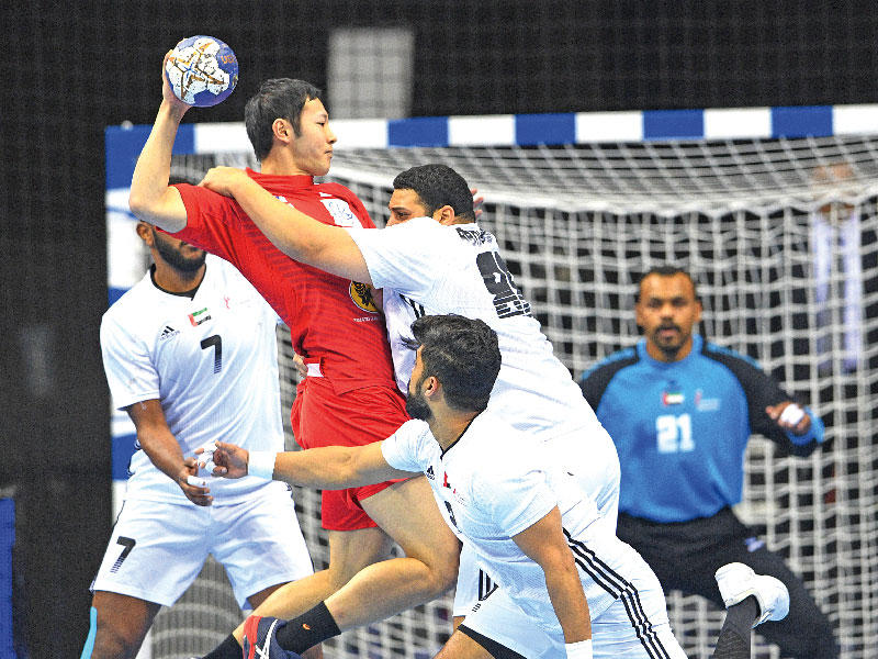 جانب من مباراة اليابان والإمارات (تصوير نوفل إبراهيم)