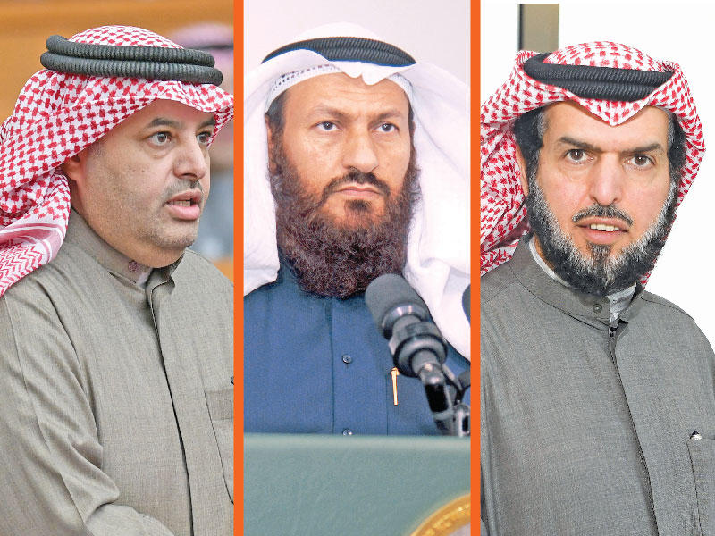 النائب د. عادل الدمخي و النائب محمد هايف و النائب مبارك الحجرف