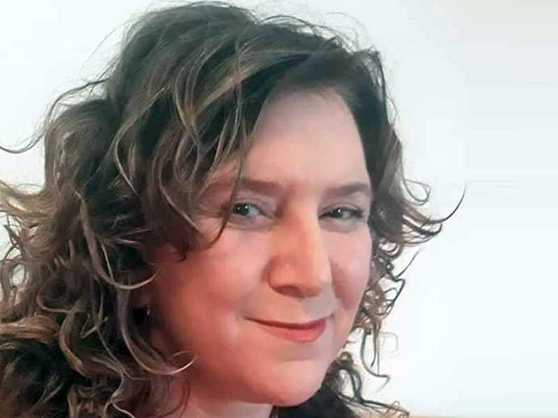 الأديبة السورية الكردية شهناز شيخة