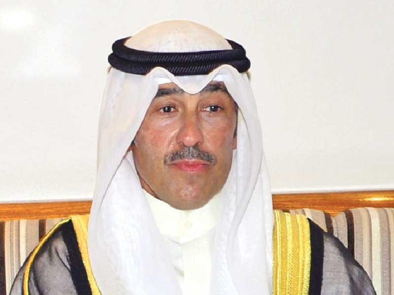 محافظ الأحمدي الشيخ فواز الخالد