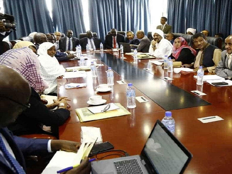 الحكومة السودانية والجبهة الثورية في عاصمة دولة جنوب السودان جوبا  أمس