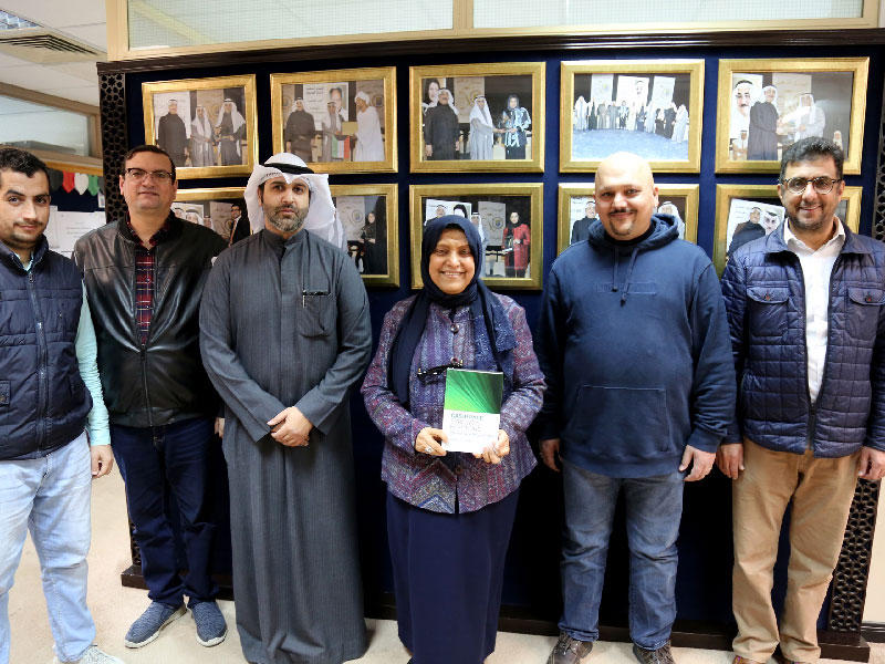 العوضي متوسطة أعضاء القسم 