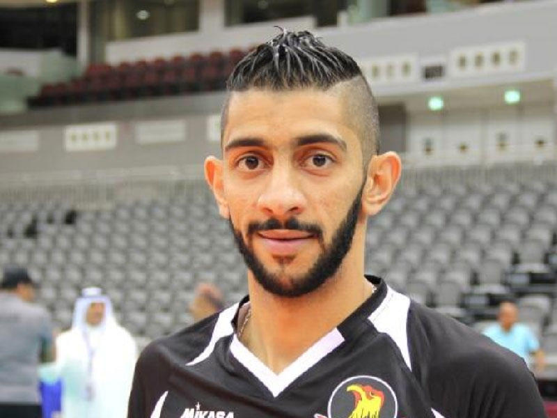  لاعب نادي الأهلي البحريني محمد عنان