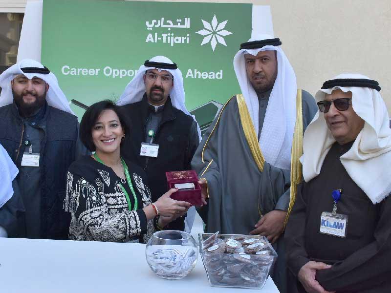 وزير الأوقاف والشؤون الإسلامية د. فهد العفاسي يكرم البنك التجاري الكويتي