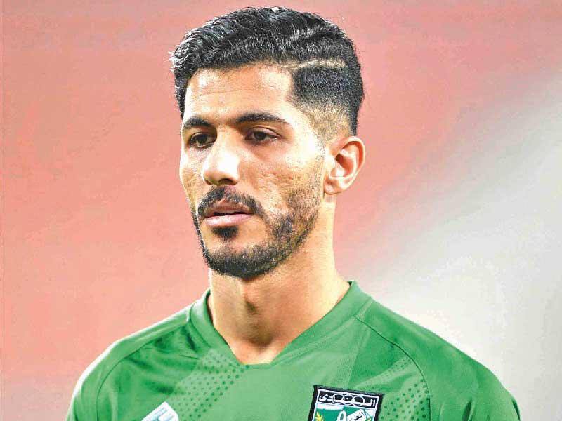 مدافع نادي العربي الكويتي لكرة القدم فهد زويد