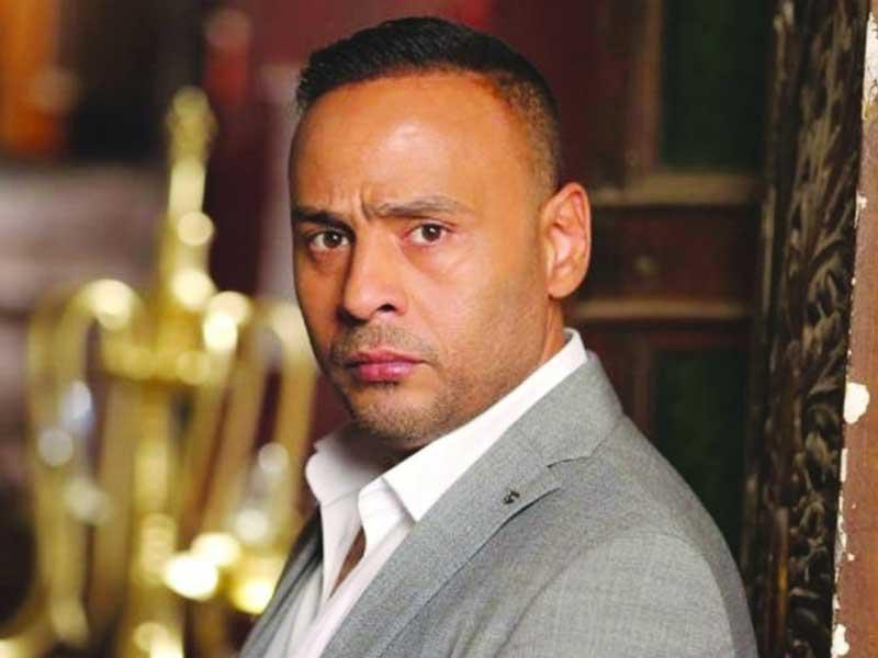  الفنان محمود عبدالمغني