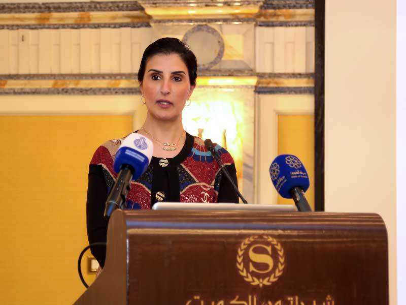 الكاتبة شيماء الملا