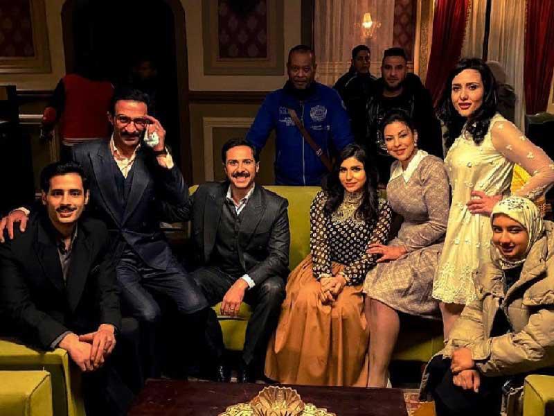 دحام ونجوم مسلسل «سما عالية» 