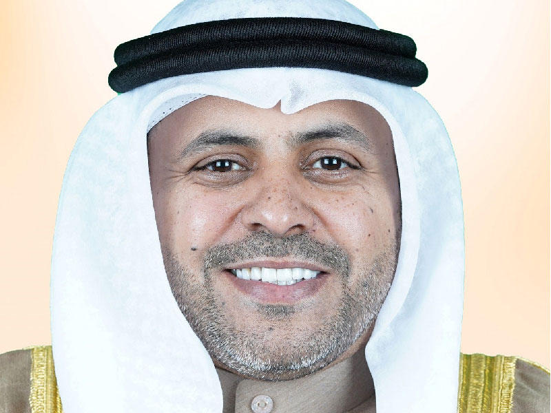 ووزير الإعلام وزير الدولة لشؤون الشباب محمد الجبري