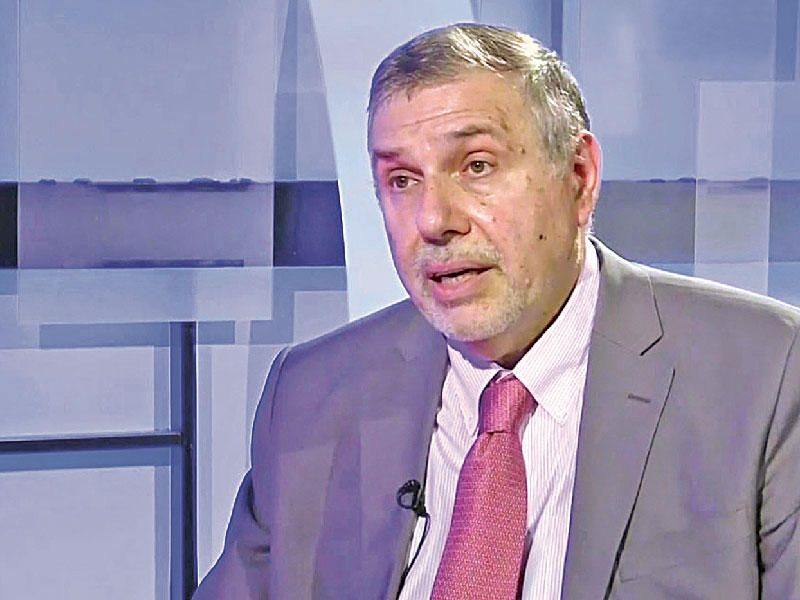 وزير الاتصالات العراقي السابق، محمد توفيق علاوي