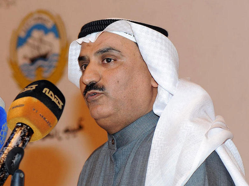 وزير التربية وزير التعليم العالي الرئيس الأعلى للجامعة د. سعود الحرب