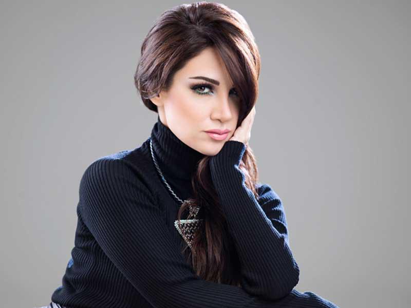 الفنانة ديانا حداد