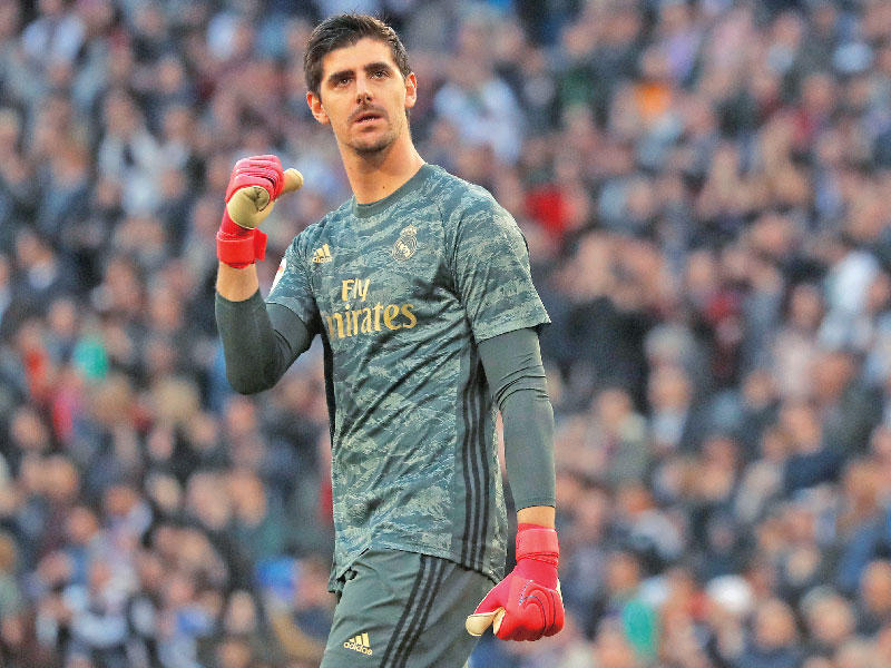 تيبو كورتوا حارس مرمى ريال مدريد