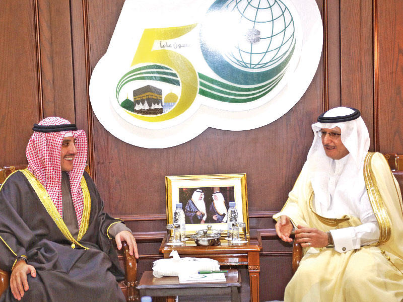 الناصر مستقبلاً العثيمين