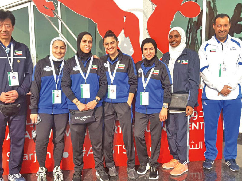 وفد سيدات الكويت المشارك في منافسات دورة الألعاب للأندية العربية للسيدات والمقامة في الإمارات