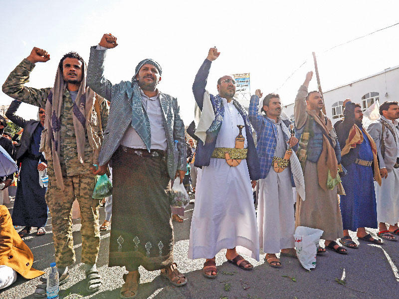 نقل مرضى من مطار صنعاء لعلاجهم في الاردن