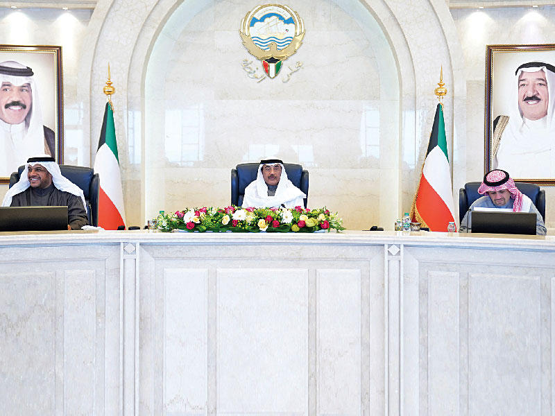 سمو الشيخ صباح الخالد مترئساً اجتماع مجلس الوزراء أمس