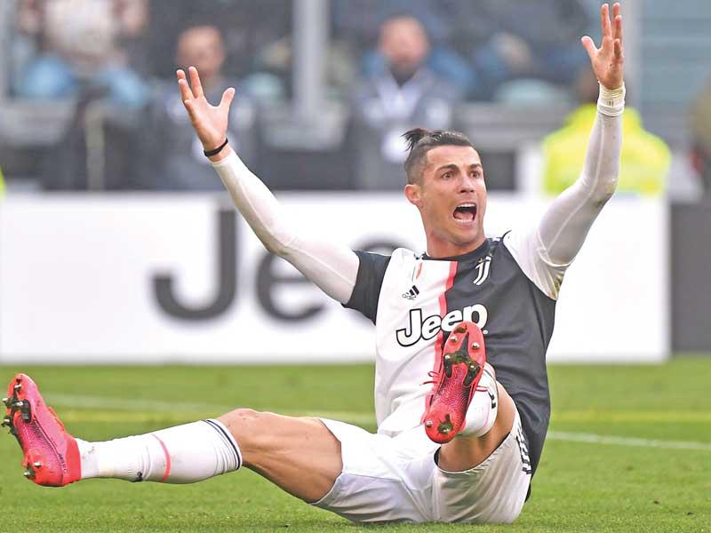 لاعب يوفنتوس كريستيانو رونالدو