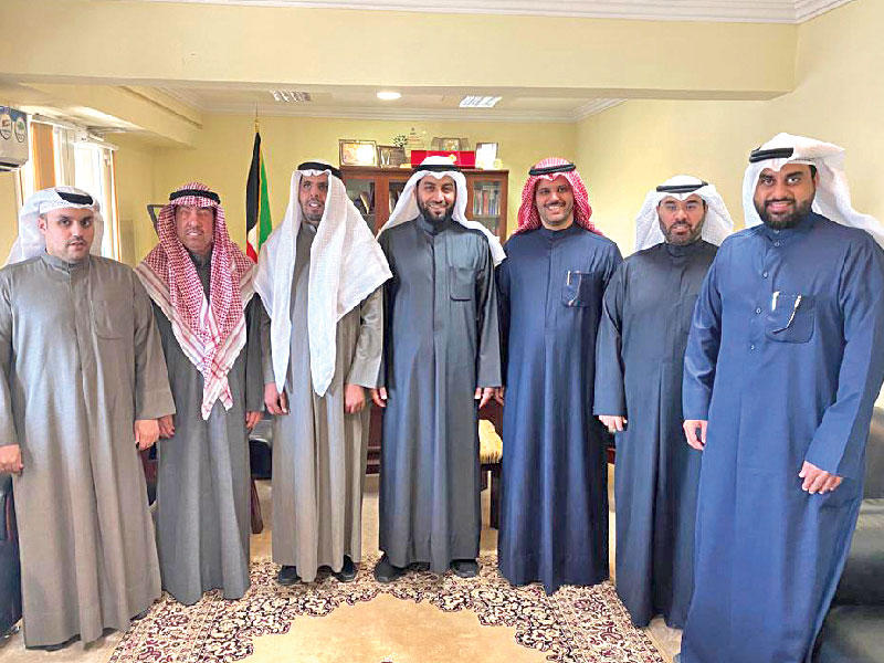 جانب من لقاء هيئة القرآن و«المكفوفين»