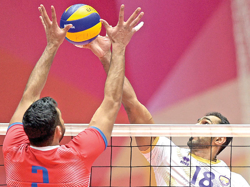 جانب من مباراة الأبيض والعين الإماراتي