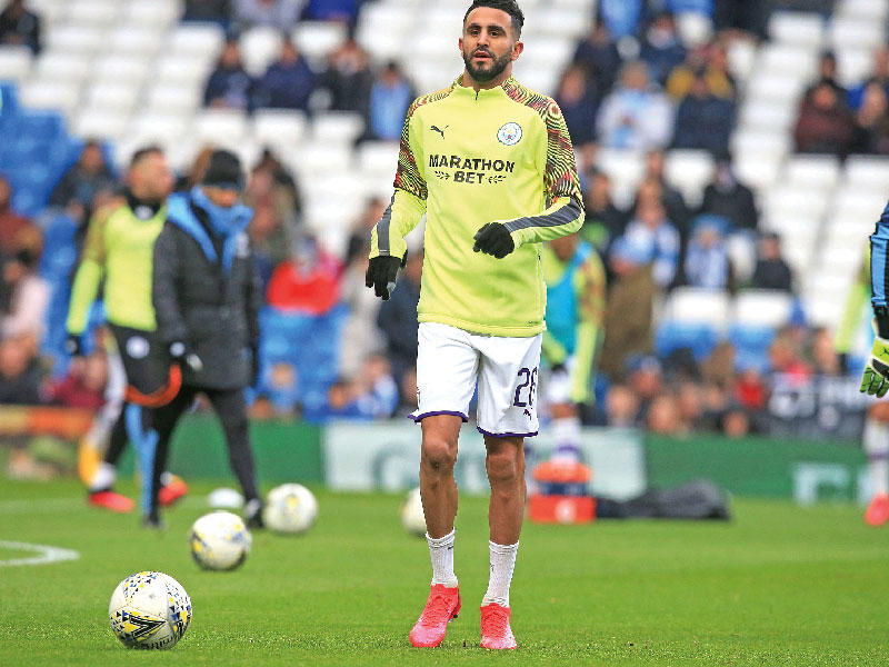 لاعب نادي مانشستر سيتي رياض محرز 