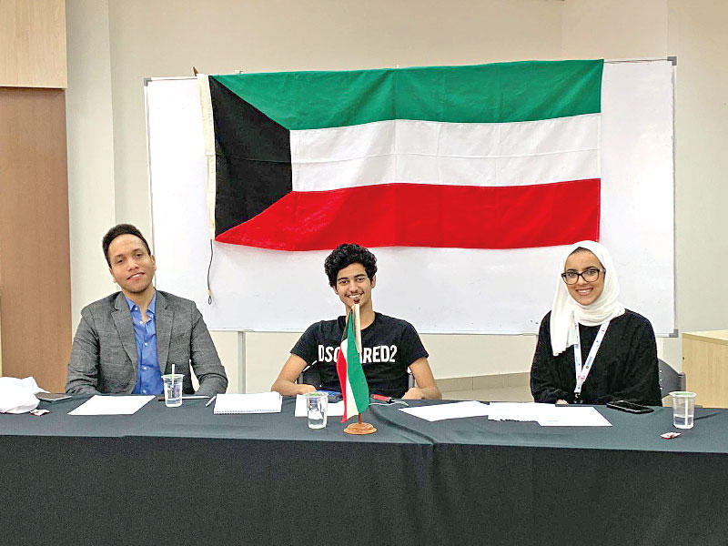 فريق  جامعة الخليج للعلوم والتكنولوجيا (GUST) المشارك في مسابقات المناظرات باللغة العربية