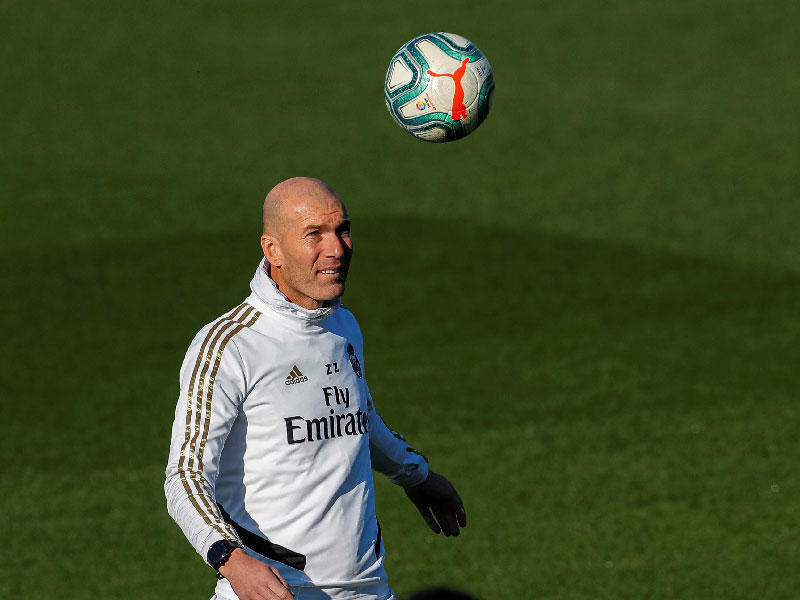  مدرب ريال مدريد زين الدين زيدان
