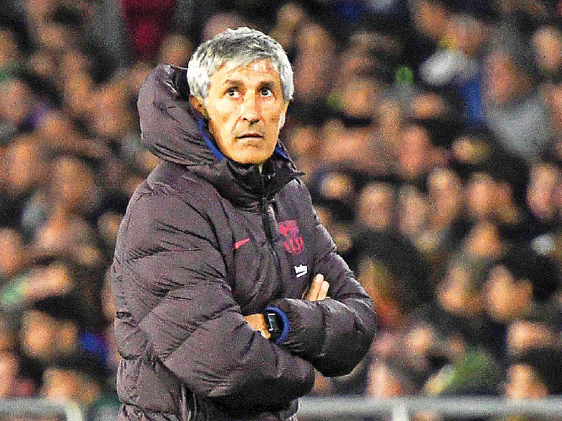  المدير الفني لبرشلونة كيكي سيتيين