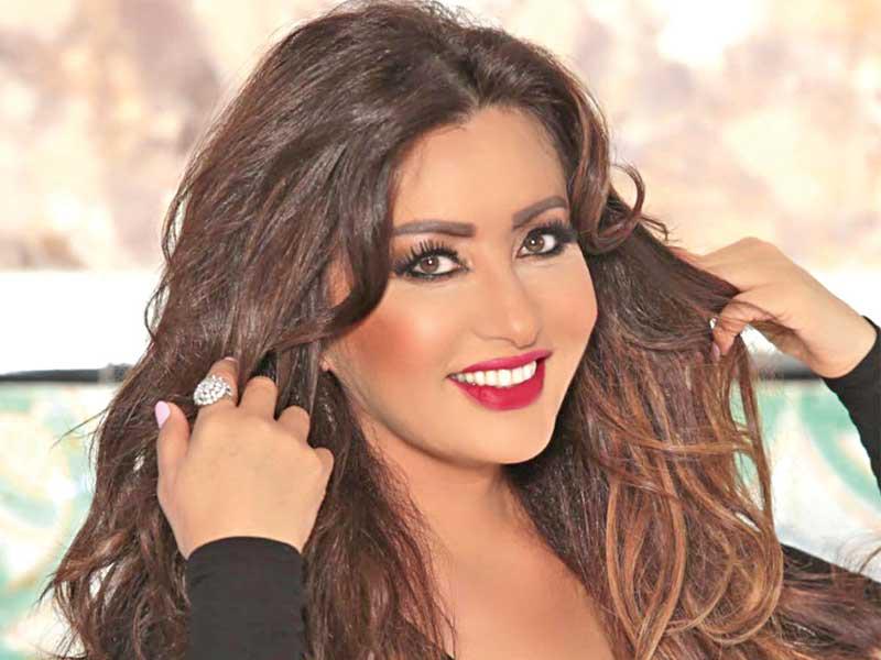 المطربة التونسية لطيفة