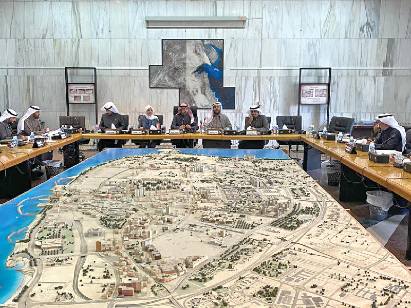 جانب من اجتماع لجنة حولي في «البلدي»n